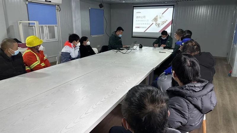 手工焊与二保焊：焊工培训中的关键区分**