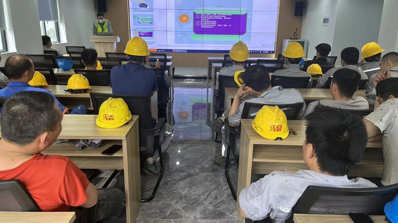 行业背景：造价工程师的重要性日益凸显